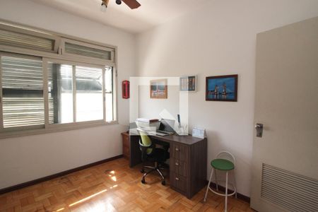 Apartamento à venda com 280m², 4 quartos e 1 vagaEscritório