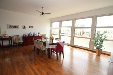 Apartamento à venda com 280m², 4 quartos e 1 vagaSala de Jantar