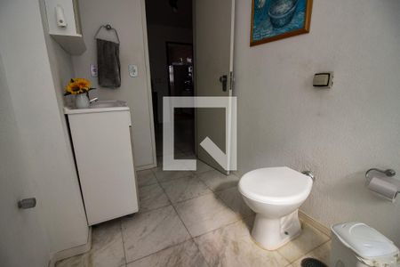 Apartamento à venda com 280m², 4 quartos e 1 vagaBanheiro Social