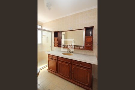 Apartamento à venda com 280m², 4 quartos e 1 vagaBanheiro da Suíte 2