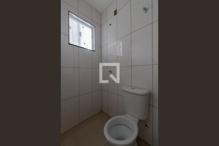 Banheiro de casa de condomínio para alugar com 2 quartos, 100m² em Jardim Maringa, São Paulo