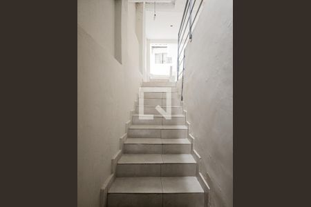 Apartamento para alugar com 33m², 1 quarto e sem vagaEscada