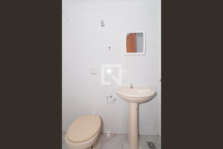 Banheiro de apartamento para alugar com 1 quarto, 34m² em Vila Gustavo, São Paulo