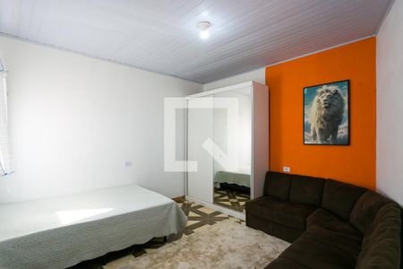 Sala/Quarto de casa para alugar com 1 quarto, 82m² em Jardim Maria Duarte, São Paulo
