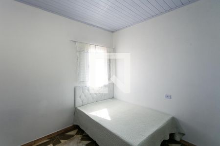 Sala/Quarto de casa para alugar com 1 quarto, 82m² em Jardim Maria Duarte, São Paulo