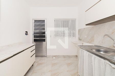 Cozinha e Área de Serviço de apartamento para alugar com 1 quarto, 28m² em Vila Gustavo, São Paulo