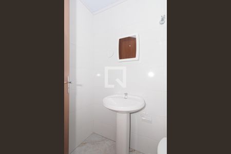 Banheiro de apartamento para alugar com 1 quarto, 28m² em Vila Gustavo, São Paulo