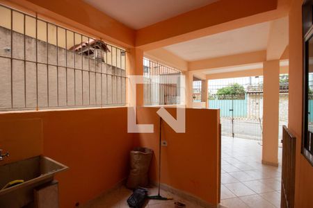 Casa para alugar com 150m², 2 quartos e 1 vagaÁrea de Serviço