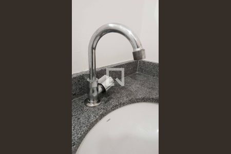 Apartamento à venda com 56m², 2 quartos e 1 vaga Apartamento à venda com 56m², 2 quartos e 1 vagaBanheiro Social