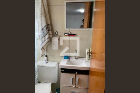 Banheiro da Suíte de casa para alugar com 3 quartos, 200m² em Parque Jabaquara, São Paulo
