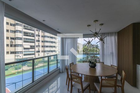 Varanda de apartamento para alugar com 4 quartos, 147m² em Barra da Tijuca, Rio de Janeiro