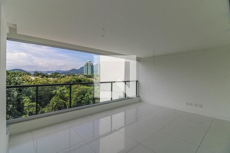 Varanda de apartamento à venda com 4 quartos, 127m² em Barra da Tijuca, Rio de Janeiro