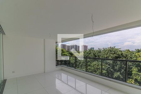 Varanda de apartamento à venda com 4 quartos, 127m² em Barra da Tijuca, Rio de Janeiro