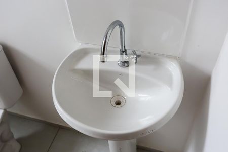 Apartamento para alugar com 43m², 2 quartos e sem vagaBanheiro