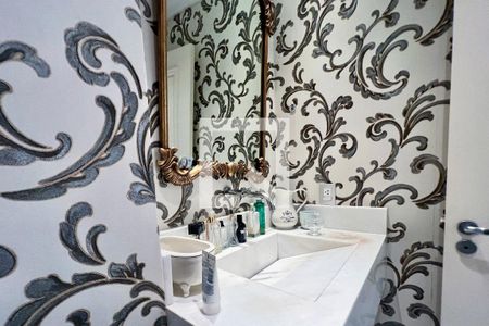 Apartamento à venda com 290m², 4 quartos e 4 vagasLavabo