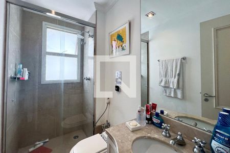 Apartamento à venda com 290m², 4 quartos e 4 vagasBanheiro da Suíte 1