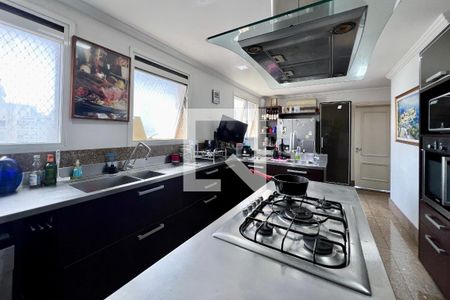 Apartamento à venda com 290m², 4 quartos e 4 vagasCozinha