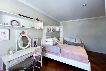 Apartamento à venda com 290m², 4 quartos e 4 vagasSuíte 3