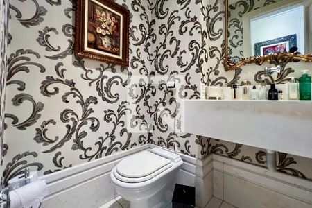 Apartamento à venda com 290m², 4 quartos e 4 vagasLavabo