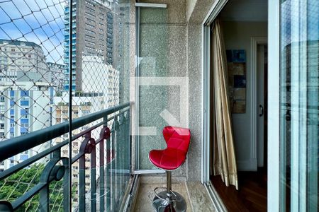 Apartamento à venda com 290m², 4 quartos e 4 vagasSacada