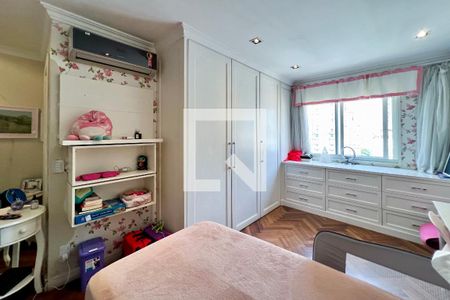 Apartamento à venda com 290m², 4 quartos e 4 vagasSuíte 3