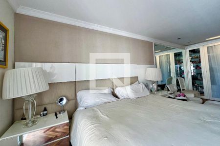 Apartamento à venda com 290m², 4 quartos e 4 vagasSuíte 4