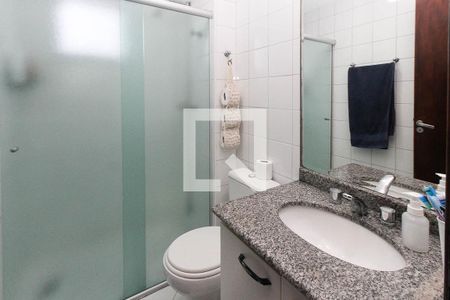 Apartamento à venda com 57m², 2 quartos e 1 vagaBanheiro da Suite