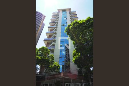 Apartamento à venda com 104m², 1 quarto e 2 vagas Apartamento à venda com 104m², 1 quarto e 2 vagasFachada