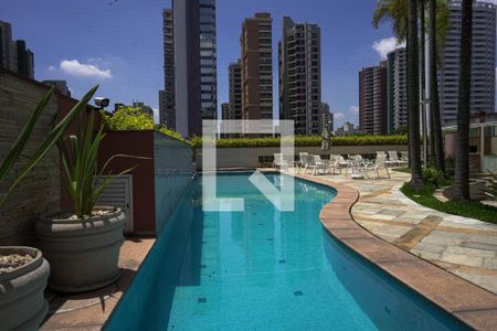 Apartamento à venda com 104m², 1 quarto e 2 vagas Apartamento à venda com 104m², 1 quarto e 2 vagasPiscina
