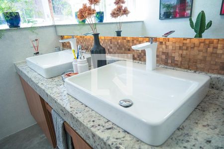 Apartamento à venda com 104m², 1 quarto e 2 vagas Apartamento à venda com 104m², 1 quarto e 2 vagasbanheiro