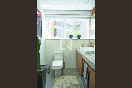 Apartamento à venda com 104m², 1 quarto e 2 vagas Apartamento à venda com 104m², 1 quarto e 2 vagasbanheiro