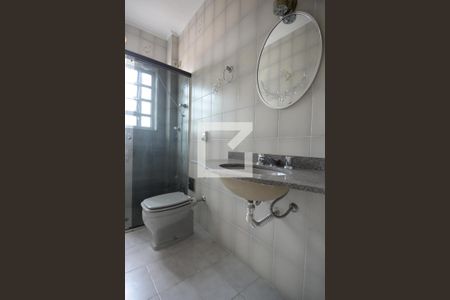 Casa à venda com 100m², 3 quartos e sem vagaBanheiro