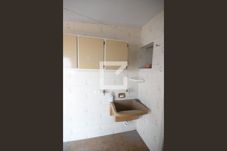 Casa à venda com 100m², 3 quartos e sem vagaÁrea de Serviço