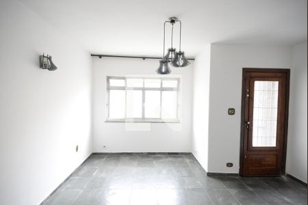 Sala de casa à venda com 3 quartos, 100m² em Vila São José, São Paulo