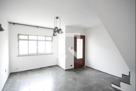 Sala de casa à venda com 3 quartos, 100m² em Vila São José, São Paulo