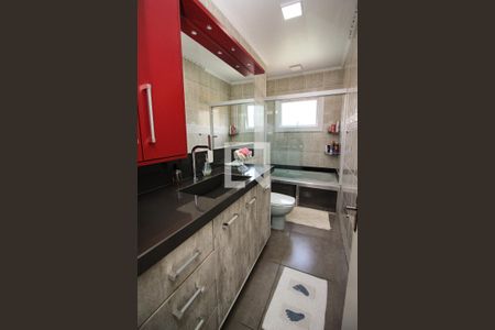 Casa à venda com 200m², 3 quartos e 3 vagasBanheiro da Suíte 1