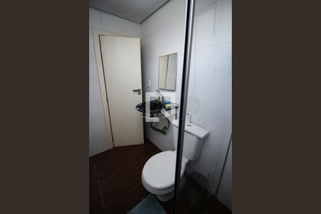 Casa à venda com 200m², 3 quartos e 3 vagasBanheiro da Suíte 2