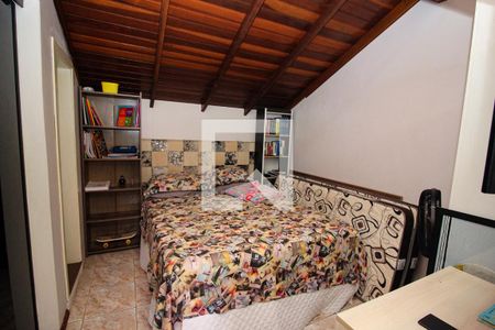 Casa à venda com 200m², 3 quartos e 3 vagasSuíte 2