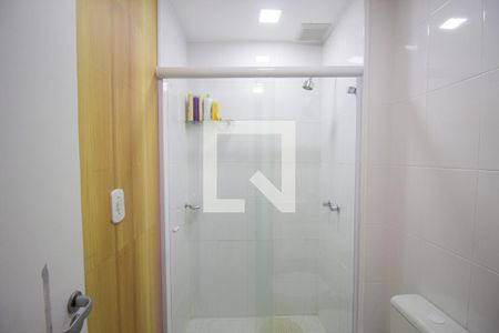 Apartamento para alugar com 220m², 3 quartos e 3 vagas Apartamento para alugar com 220m², 3 quartos e 3 vagasBanheiro da Suíte 1