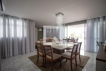 Sala de apartamento para alugar com 3 quartos, 220m² em Recreio dos Bandeirantes, Rio de Janeiro