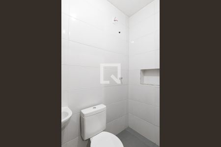 Casa à venda com 86m², 2 quartos e 1 vaga Casa à venda com 86m², 2 quartos e 1 vagaBanheiro da suíte 2