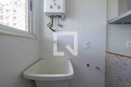 Apartamento à venda com 64m², 2 quartos e 1 vagaÁrea de Serviço