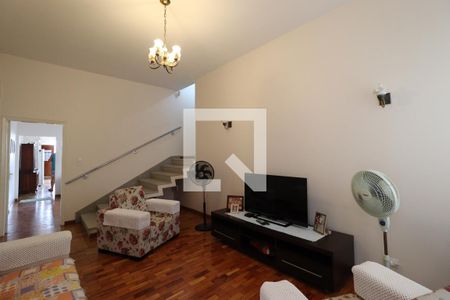 Sala 1 de casa para alugar com 3 quartos, 260m² em Lídice, Uberlândia