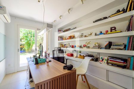 Escritório de casa de condomínio à venda com 3 quartos, 280m² em Aberta dos Morros, Porto Alegre