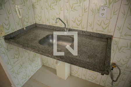 Apartamento para alugar com 50m², 2 quartos e 1 vaga Apartamento para alugar com 50m², 2 quartos e 1 vagaCozinha e Área de Serviço