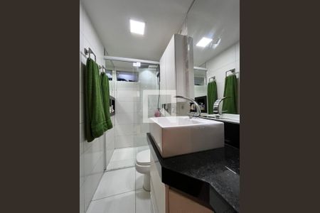 Banheiro de apartamento para alugar com 1 quarto, 40m² em Asa Norte, Brasília