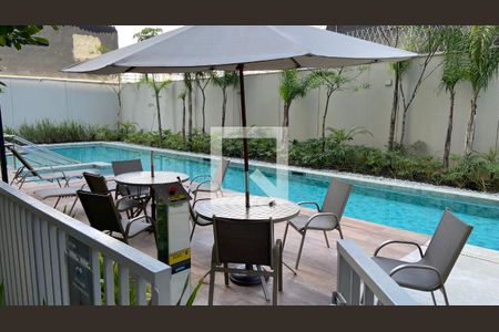 Studio para alugar com 27m², 1 quarto e sem vagaPiscina