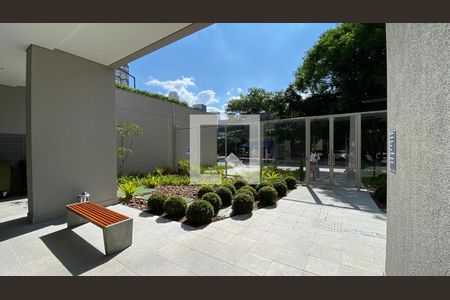 Studio para alugar com 27m², 1 quarto e sem vagaFachada e portaria