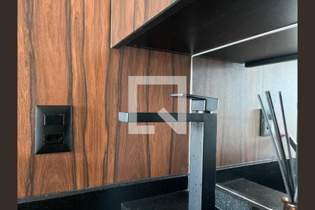 Apartamento à venda com 100m², 1 quarto e 2 vagasBanheiro da Suíte