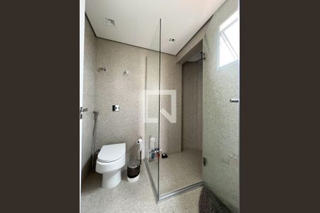 Apartamento à venda com 100m², 1 quarto e 2 vagasBanheiro da Suíte